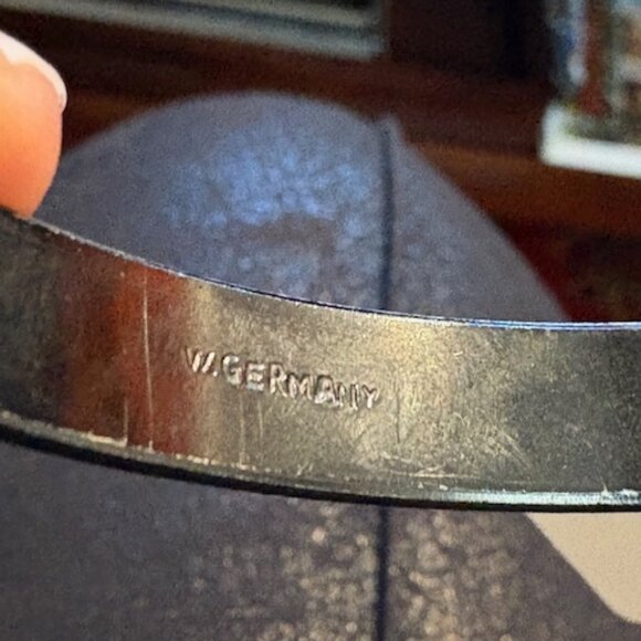 Vintage MCM Mod Silver Black Etched Aluminum West German Bangle Bracelet - Picture 4 of 4